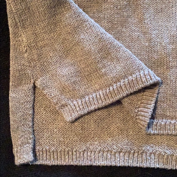 Women’s Scoop Neck Sweater - Picture 5 of 5